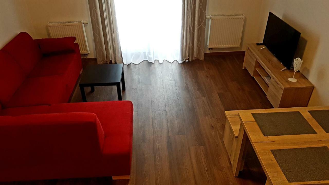 Apartmanovy Dom Lucky 188 데마노브스카돌리나 외부 사진