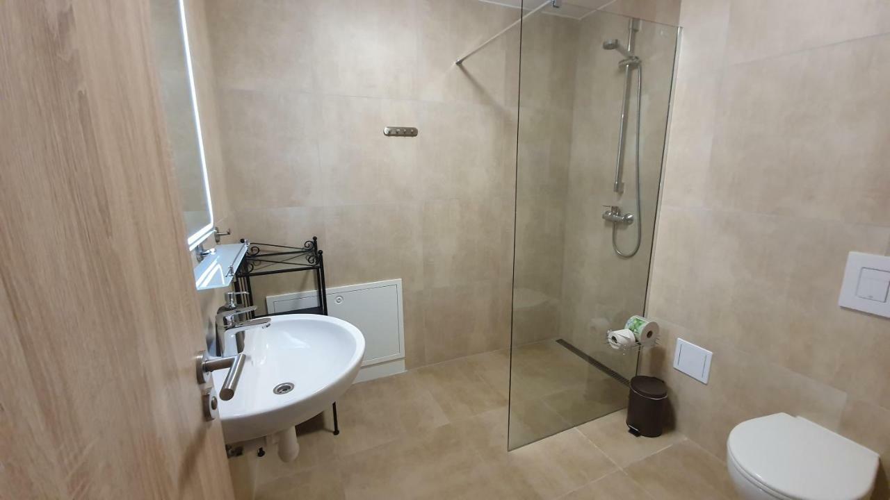 Apartmanovy Dom Lucky 188 데마노브스카돌리나 외부 사진